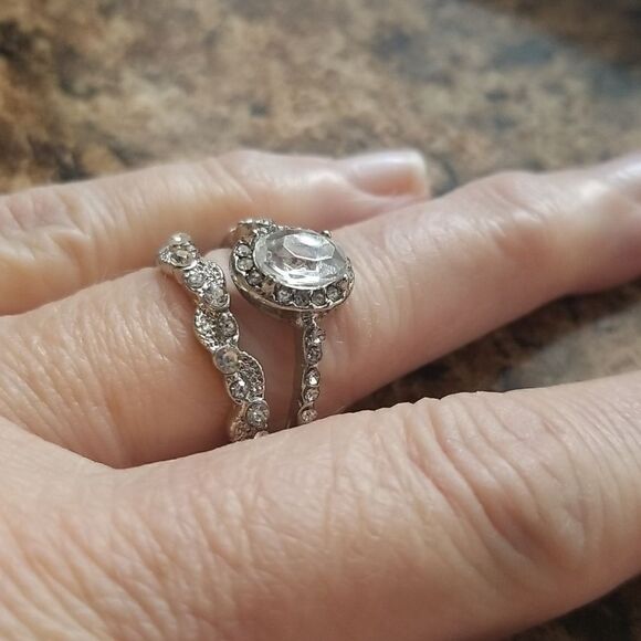 Silver Crystal Ring Set size 9 - Picture 4 of 6
